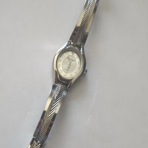Silver Analog Wristwatch
